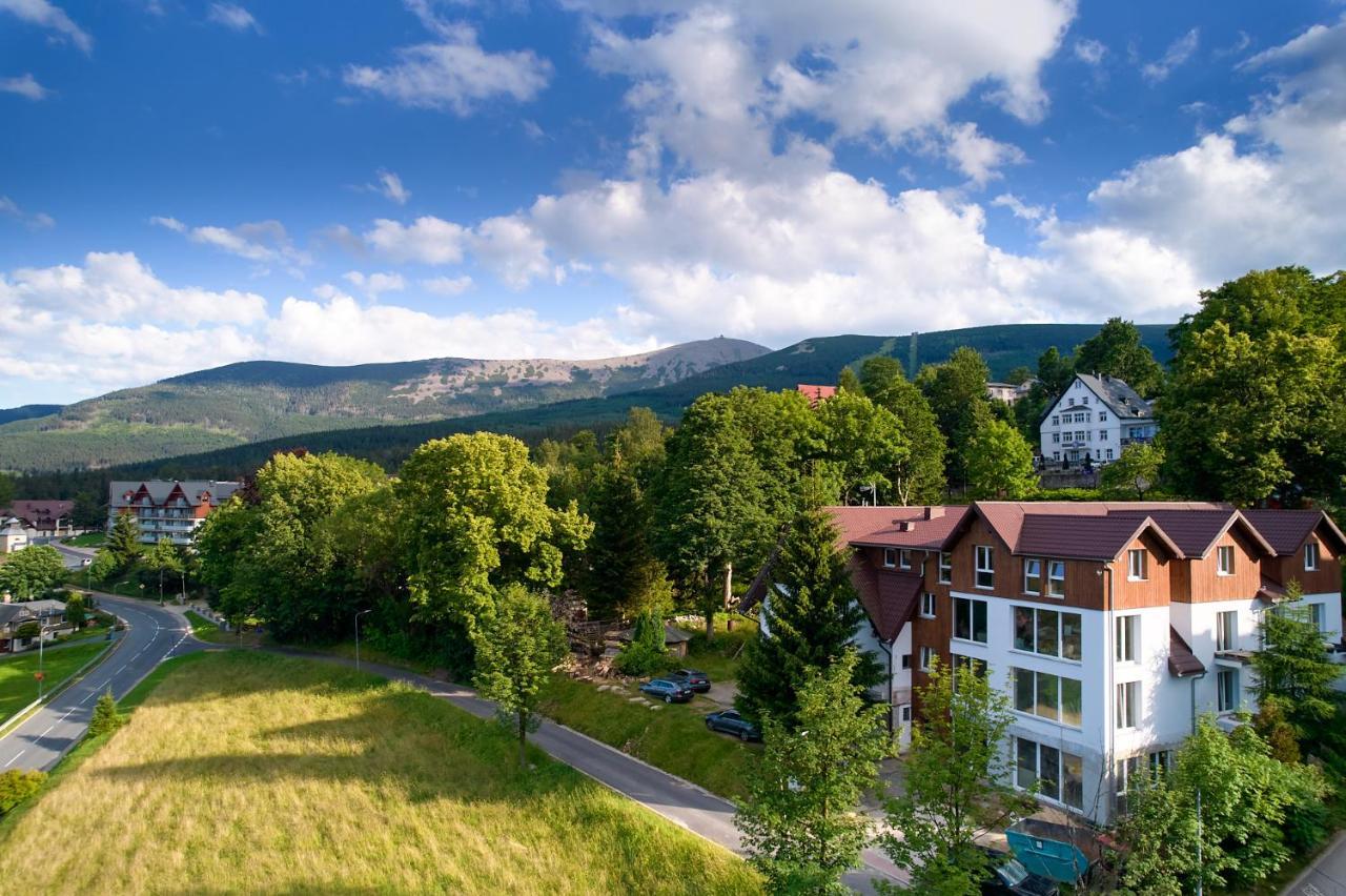 Apartament "Powoli" Z Darmowym Parkingiem Karpacz Extérieur photo